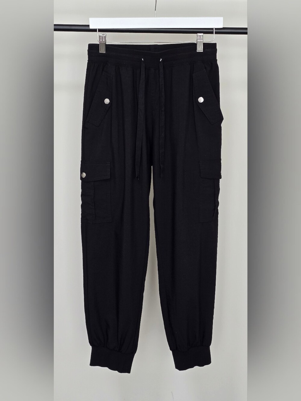 Women's Black Cargo Jogger Pants - Comfortable Everyday Fit